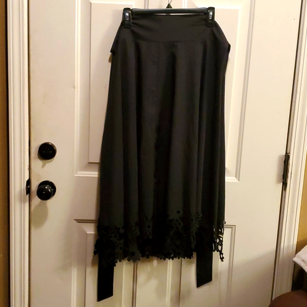 Black skirt
